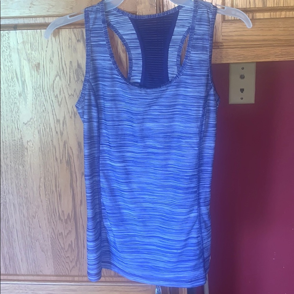 purple tank top